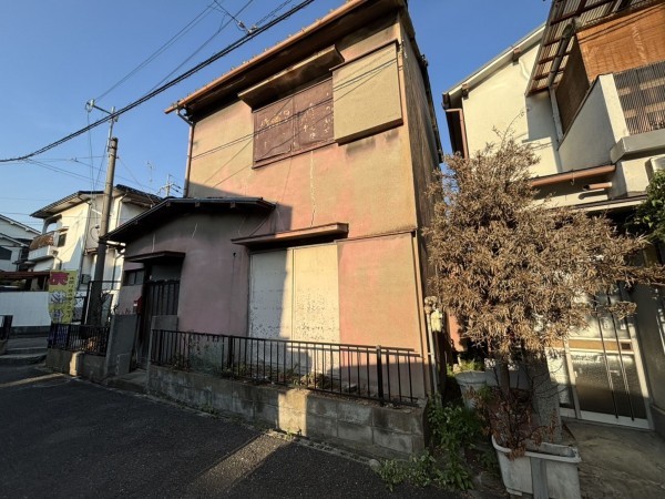 八尾市緑ヶ丘、中古一戸建ての画像です