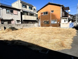 八尾市東弓削、土地の画像です