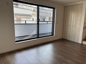 八尾市東本町、新築一戸建ての画像です