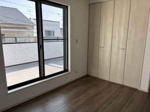 八尾市東本町、新築一戸建ての画像です
