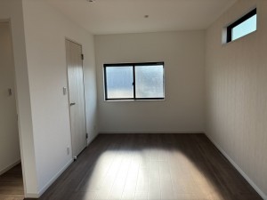 八尾市東本町、新築一戸建ての画像です