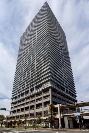 八尾市龍華町、マンションの画像です