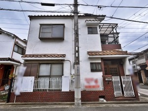 八尾市高砂町、中古一戸建ての画像です