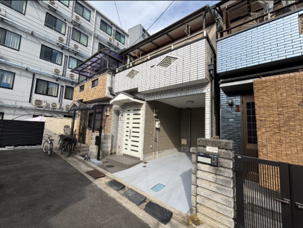 八尾市本町、中古一戸建ての画像です
