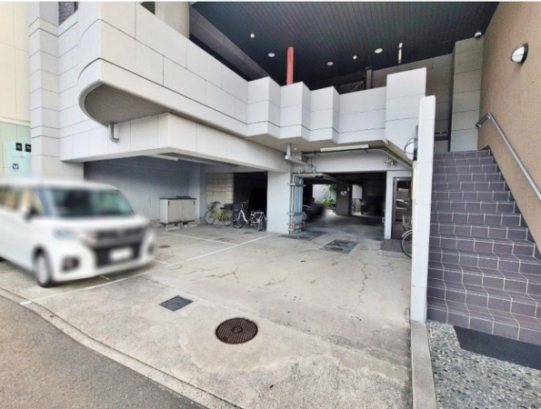 八尾市志紀町、マンションの画像です