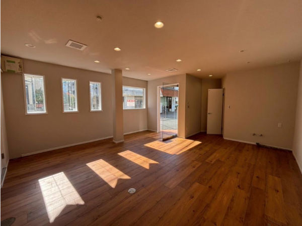 八尾市南太子堂、中古一戸建ての画像です