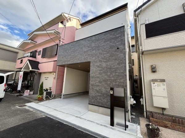 八尾市本町、新築一戸建ての画像です