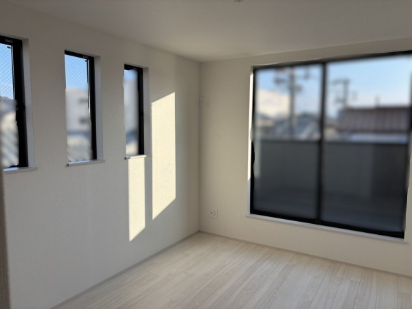 八尾市志紀町南、新築一戸建ての画像です