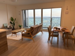 八尾市龍華町、マンションの画像です