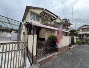 八尾市緑ヶ丘、中古一戸建ての画像です