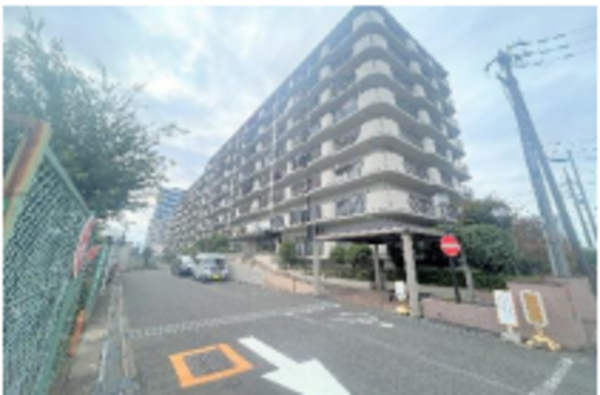 八尾市南久宝寺、マンションの画像です