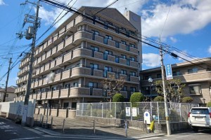 八尾市本町、マンションの画像です