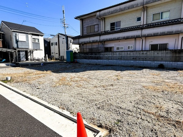 八尾市都塚、土地の画像です