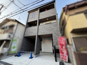 八尾市東本町、中古一戸建ての画像です