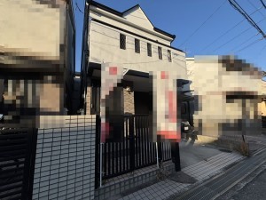 八尾市栄町、中古一戸建ての画像です