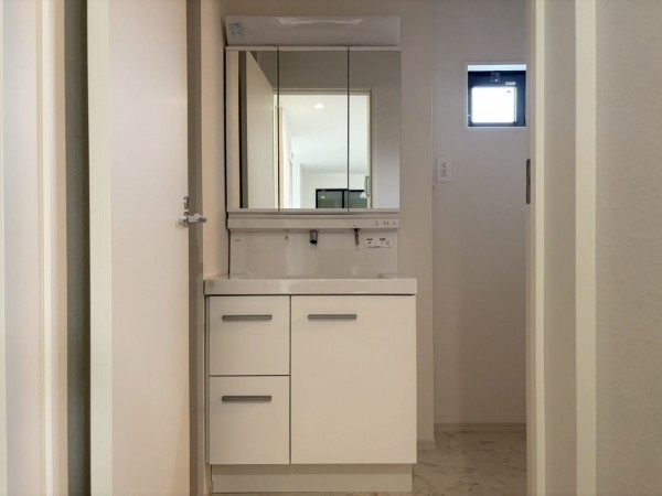 八尾市安中町、新築一戸建ての画像です