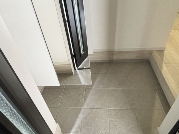 八尾市安中町、新築一戸建ての画像です