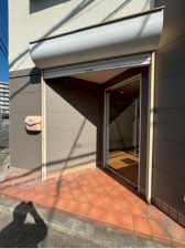 八尾市南太子堂、収益物件/店舗付住宅の画像です