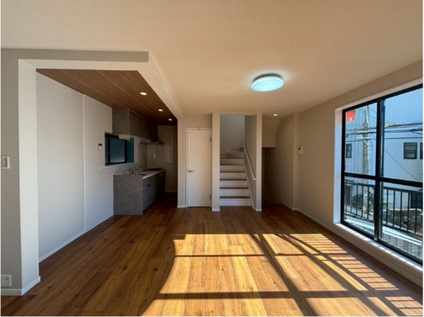 八尾市南太子堂、収益物件/店舗付住宅の画像です