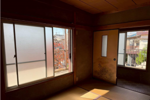 八尾市曙町、中古一戸建ての画像です