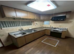 八尾市東山本新町、中古一戸建てのキッチン画像です