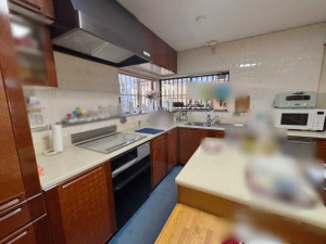 八尾市刑部、中古一戸建てのキッチン画像です