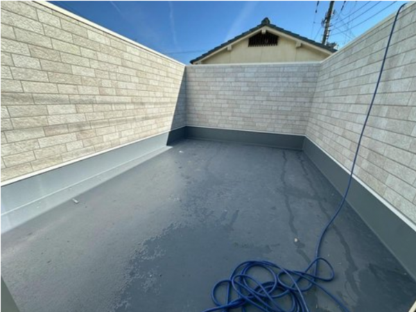 八尾市南亀井町、新築一戸建てのバルコニー画像です