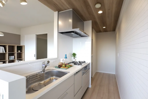 八尾市永畑町、マンションのキッチン画像です