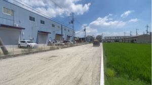 八尾市太田新町、土地の前面道路を含む現地写真画像です