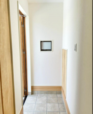 八尾市山城町、新築一戸建ての玄関画像です