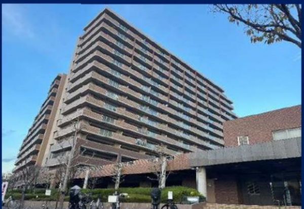 八尾市安中町、マンションの外観画像です