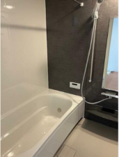 八尾市山本町南、土地の風呂画像です