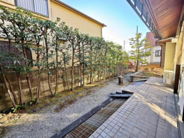 八尾市刑部、中古一戸建ての外観画像です