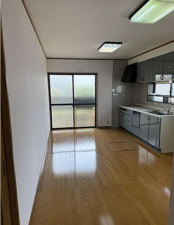 八尾市弓削町南、中古一戸建ての居間画像です