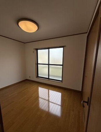 八尾市弓削町南、中古一戸建ての居間画像です