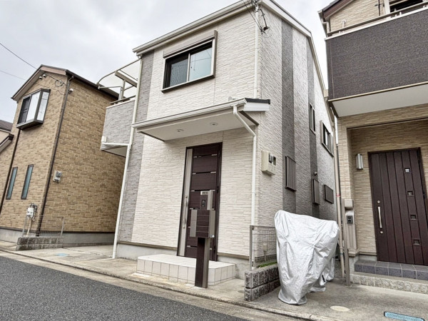 八尾市小畑町、中古一戸建ての外観画像です