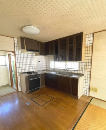 八尾市宮町、中古一戸建てのキッチン画像です