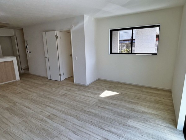 八尾市安中町、新築一戸建ての画像です