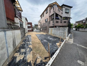八尾市緑ヶ丘、土地の前面道路を含む現地写真画像です