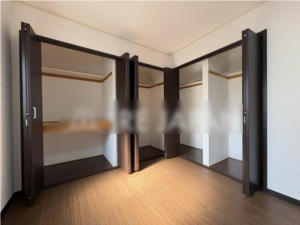 八尾市南太子堂、中古一戸建ての画像です