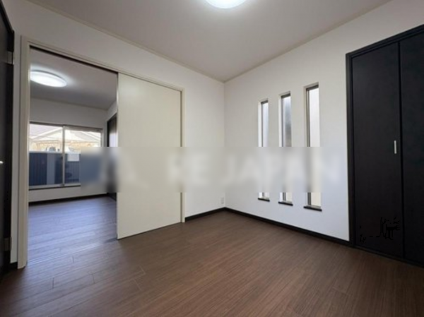 八尾市南太子堂、中古一戸建ての画像です