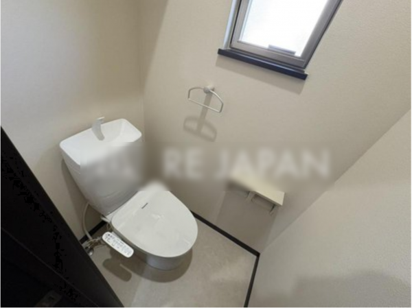 八尾市南太子堂、中古一戸建ての画像です