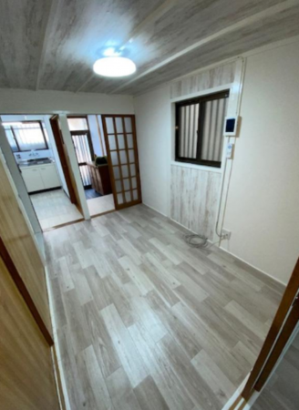 八尾市福万寺町、中古一戸建ての居間画像です