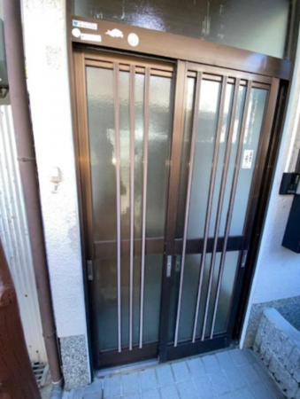 八尾市福万寺町、中古一戸建ての玄関画像です