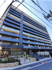 八尾市、マンションの外観画像です