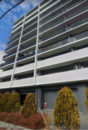 八尾市東本町、マンションの外観画像です