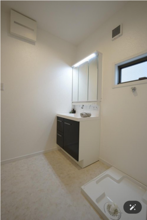 八尾市荘内町、新築一戸建ての洗面画像です