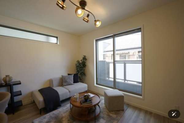 八尾市荘内町、新築一戸建ての居間画像です