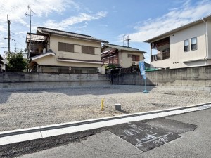 八尾市山本町南、土地の外観画像です