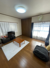 八尾市旭ヶ丘、中古一戸建ての画像です